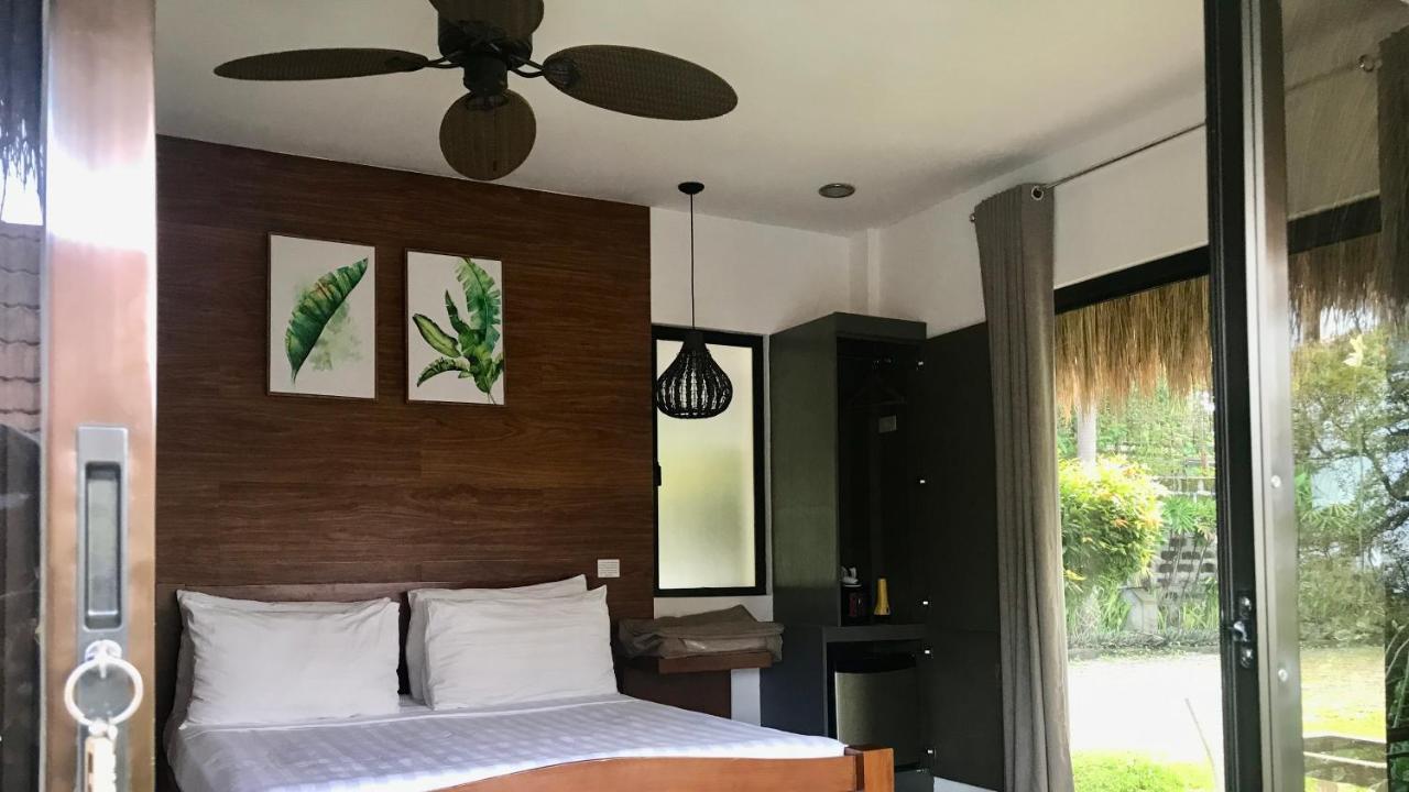 Villas By Eco Hotels Mataasnakahoy Extérieur photo